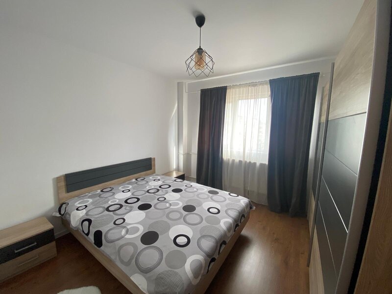 Rahova, Lic. Bolintineanu, complet mobilat si utilat -